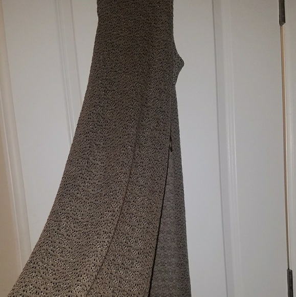 NWOT QED London Long Line Tunic Top in Khaki - Picture 4 of 4